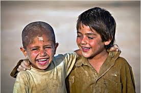 اطعام کودکان نیازمند به همت جمعی از خیرین