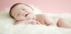  بهبود خواب نوزاد در هفته هفتم تولد