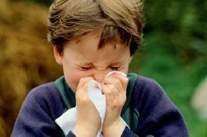 چگونه بدون دارو ،سرماخوردگی کودکان را درمان کنیم؟