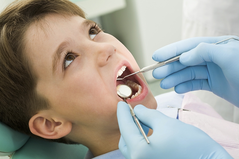  اهمیت اولین دیدار کودک با دندانپزشک