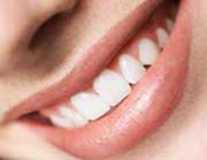 دانستنیهای زنانه درباره بهداشت دهان و دندان