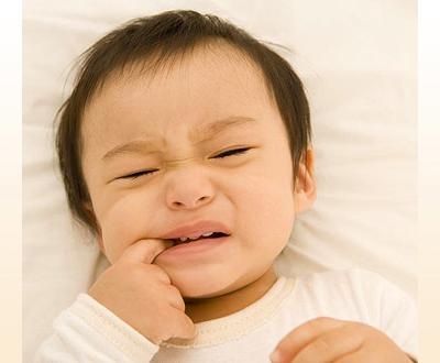 چگونه دندانهای شیری کودک را حفظ کنیم ؟