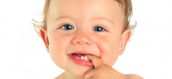 مطالبی درباره بهداشت دهان و دندان کودک 
