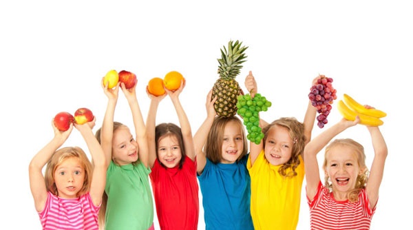 چگونه کودکان را به خوردن میوه عادت دهیم؟