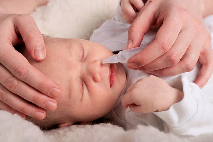 چگونه بینی کودکم را تمیز کنم؟