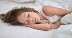 چه کسی فکر می‌کند محل خواب کودک می‌تواند منبع مواد سمی باشد