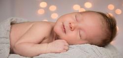 هیچ فرمولی برای خواب نوزادان وجود ندارد !