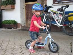  ﻿ آموزش دوچرخه سواری به کودکان 