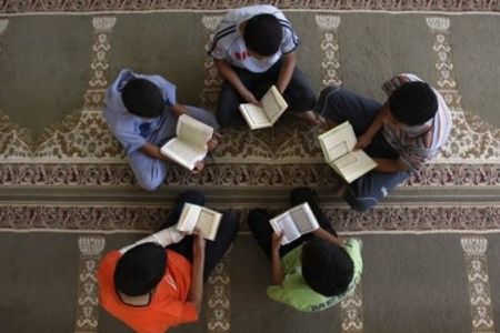 شیوه صحیح آموزش مسائل دینی به کودکان