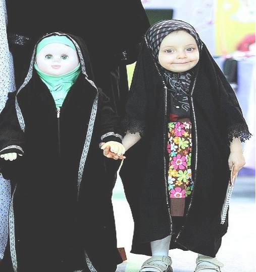 بررسی سن و نوع حجاب برای کودک