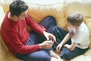 والدین الگوی عملی ارزش گذاری اخلاقی کودکان