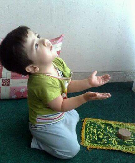شیوه های نادرست برای نمازخوان کردن فرزندان