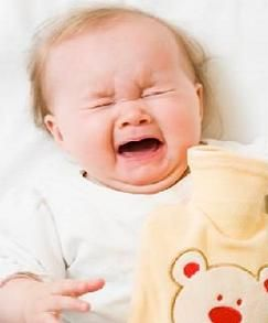 گریه ی نوزاد