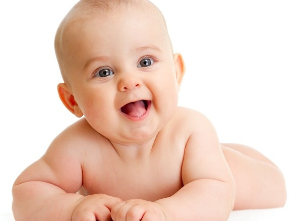رفتارهای اجتماعی نوزاد از شش ماهگی شروع می شود