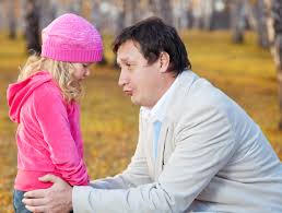 والدین هم باید معذرت‌خواهی کنند؟
