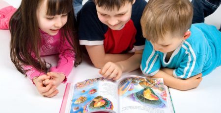 جه نوع کتابی برای کودکم مناسب است؟